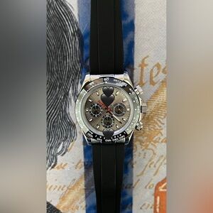 Men’s Luxury Daytona Style Automatic Stainless Steel Watch Gray Dial 40mm